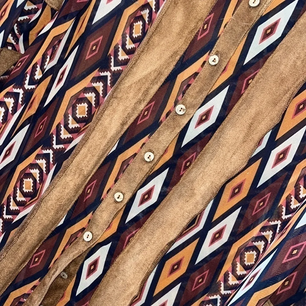 Western cowgirl button down blouse faux leather details SO Cute and unique L/ XL - Picture 3 of 11